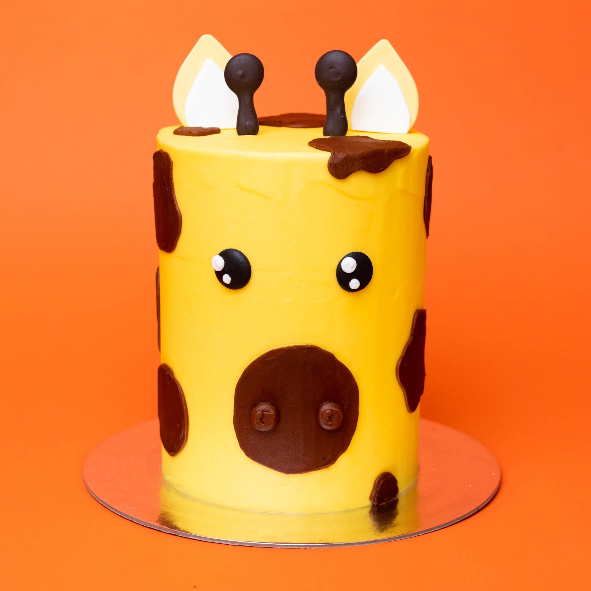 Brown Bear Smash Cake