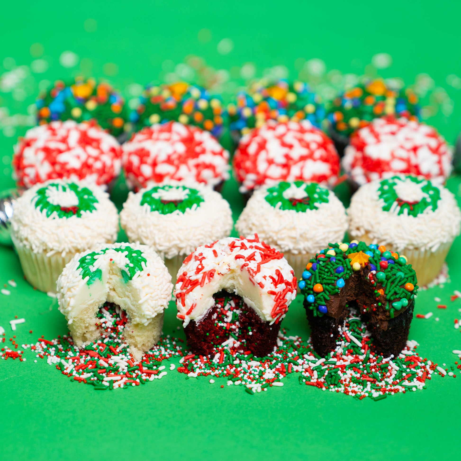 Holiday Explosion® Cupcake - Set of 12