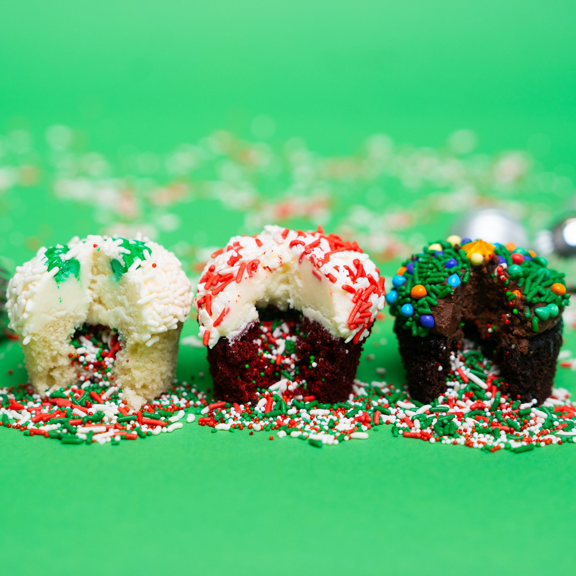 Holiday Explosion® Cupcake - Set of 12