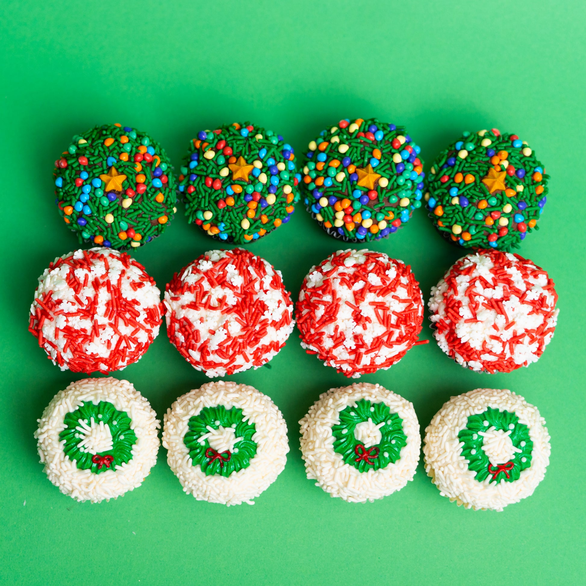Holiday Explosion® Cupcake - Set of 12